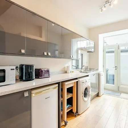 4 Bedroom House, Casa de Férias Ulverston