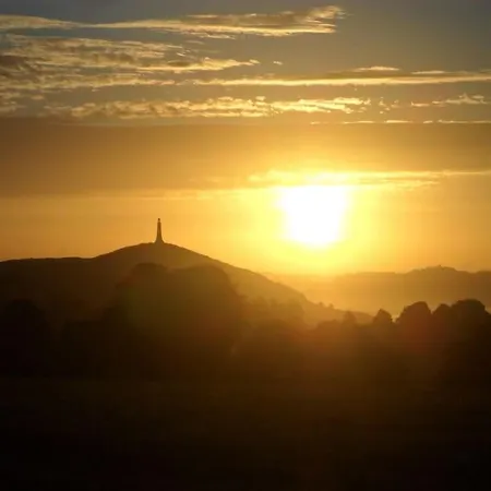 Сasa de vacaciones 4 Bedroom House, *