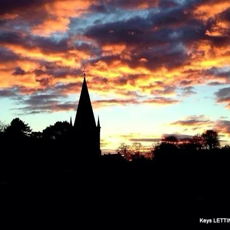 4 Bedroom House, Сasa de vacaciones *