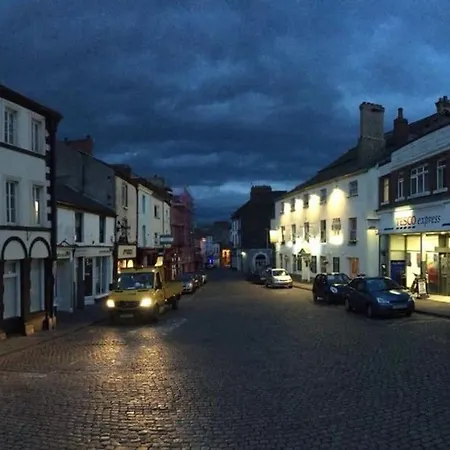 4 Bedroom House, Сasa de vacaciones